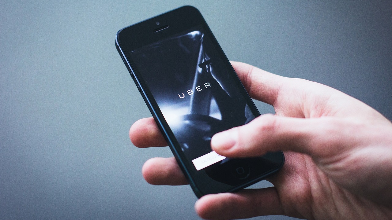 Esto costarán la licencia para Uber y Didi