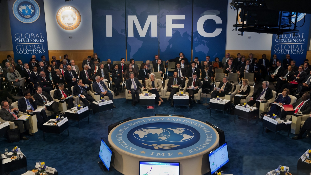FMI prevé desaceleración económica en México