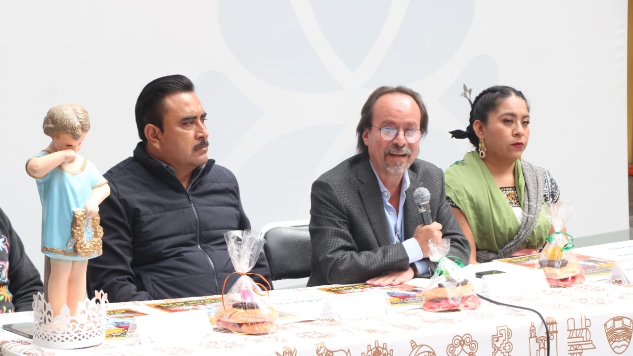 Huaquechula celebra la temporada de ofrendas monumentales
