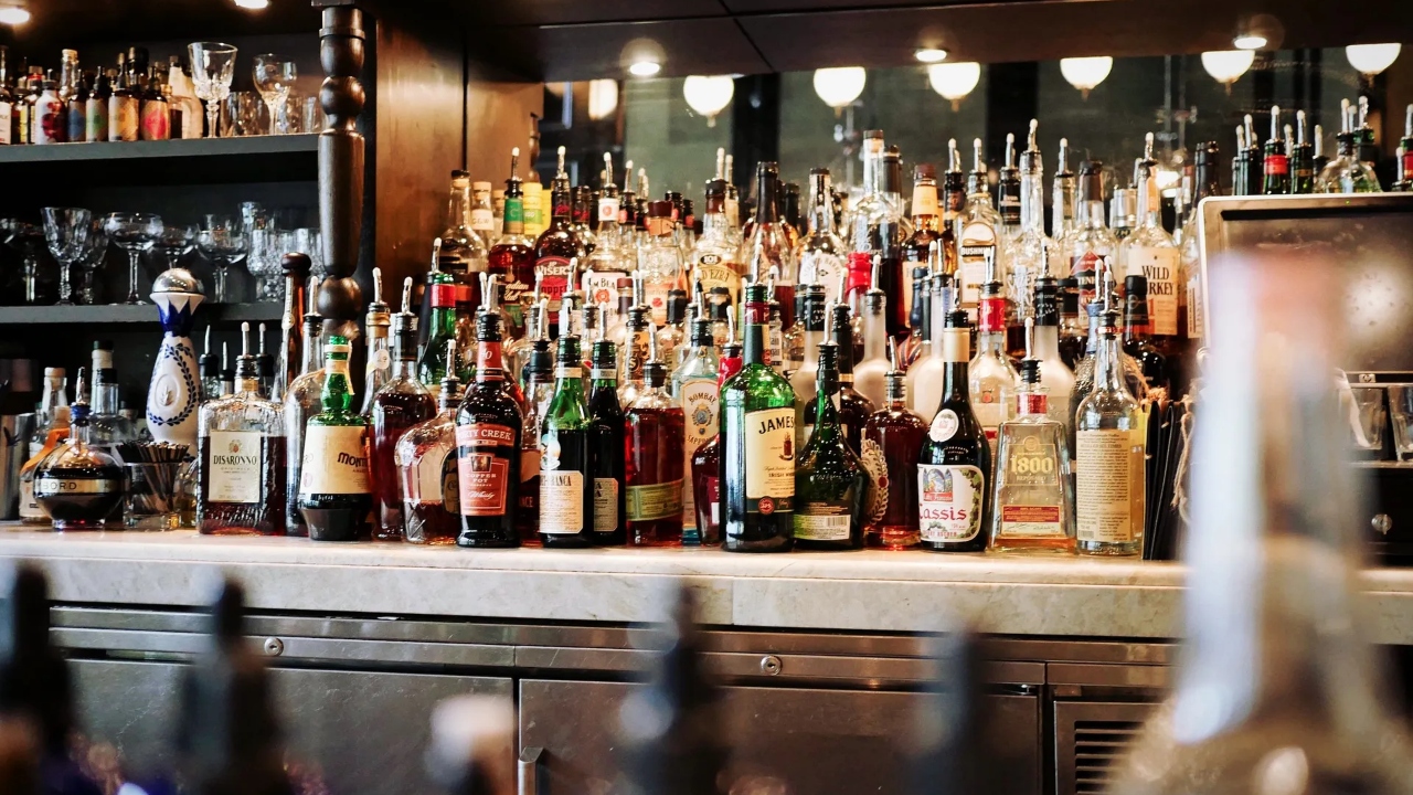 Puebla capital revisará licencias de negocios con venta de alcohol