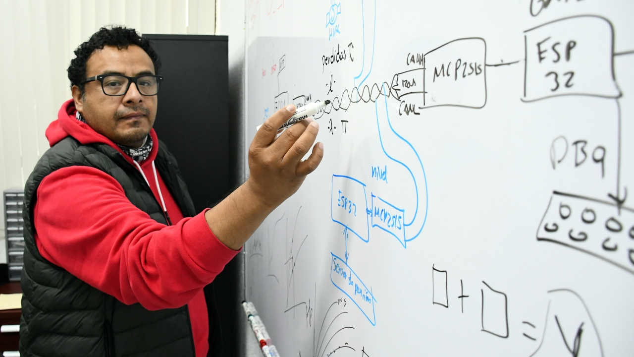 Estudia la BUAP efecto de la música en estrés