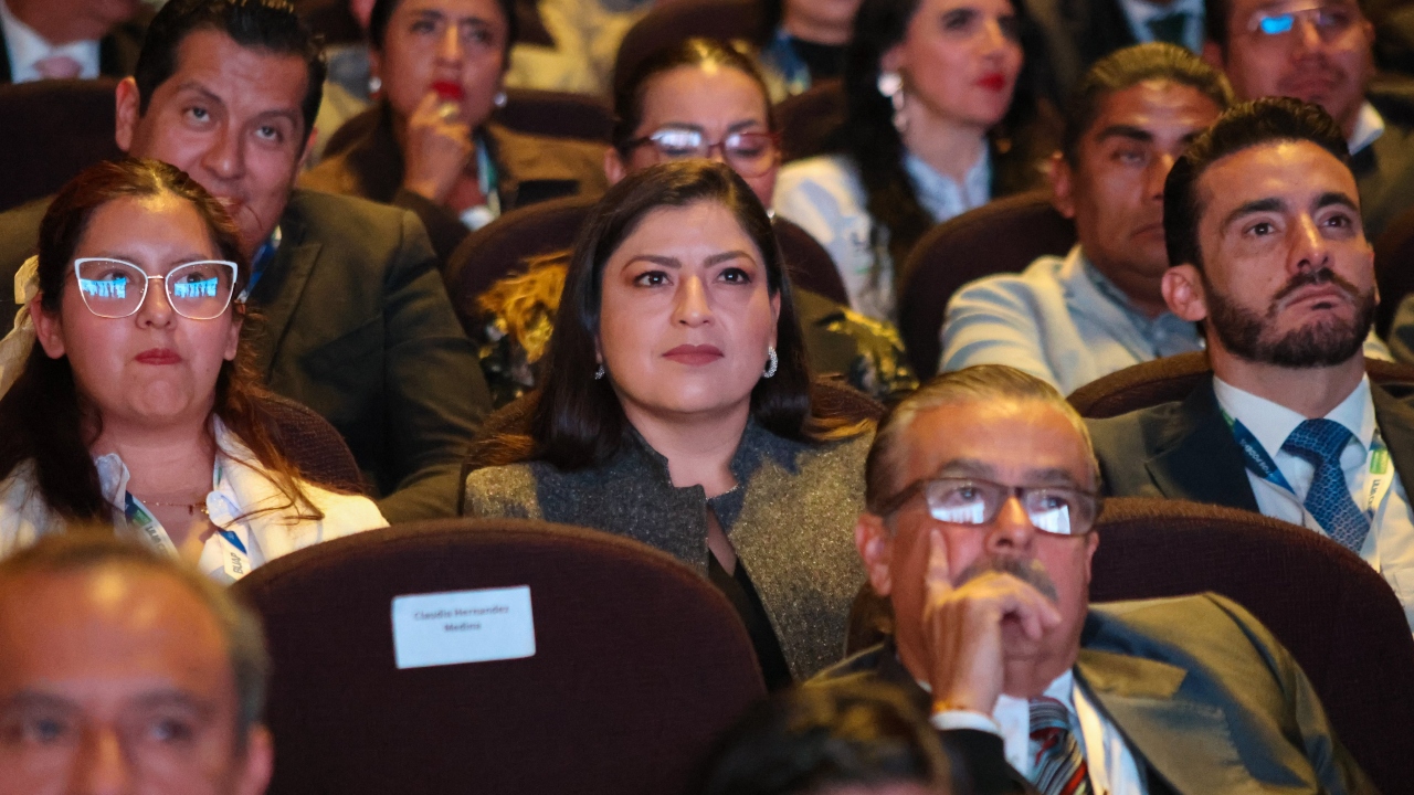 Riesgoso adquirir deuda para la capital: Rivera