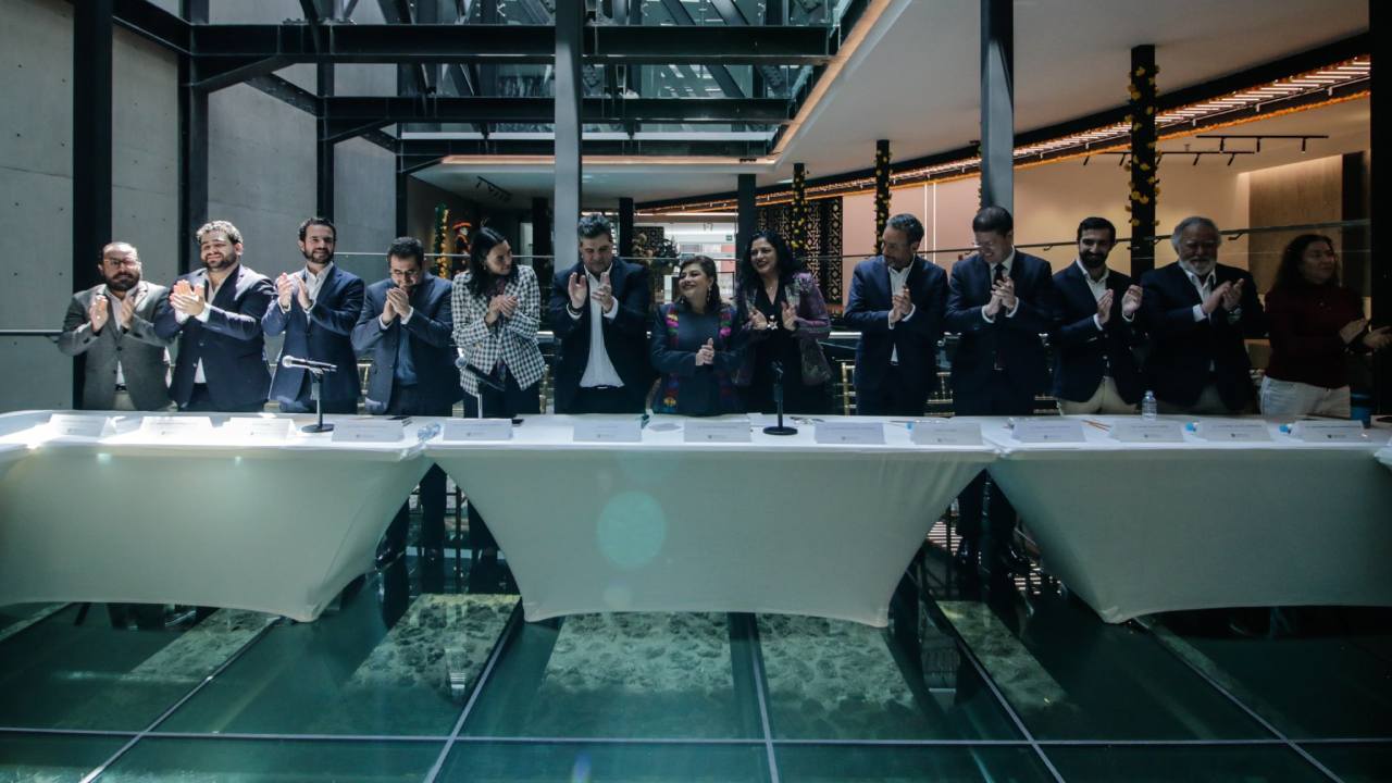 Instalan en CDMX comité para Mundial de Fútbol México 2026