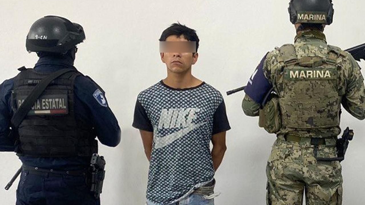 Lo detienen SSP y SEMAR con 21 dosis de posible droga
