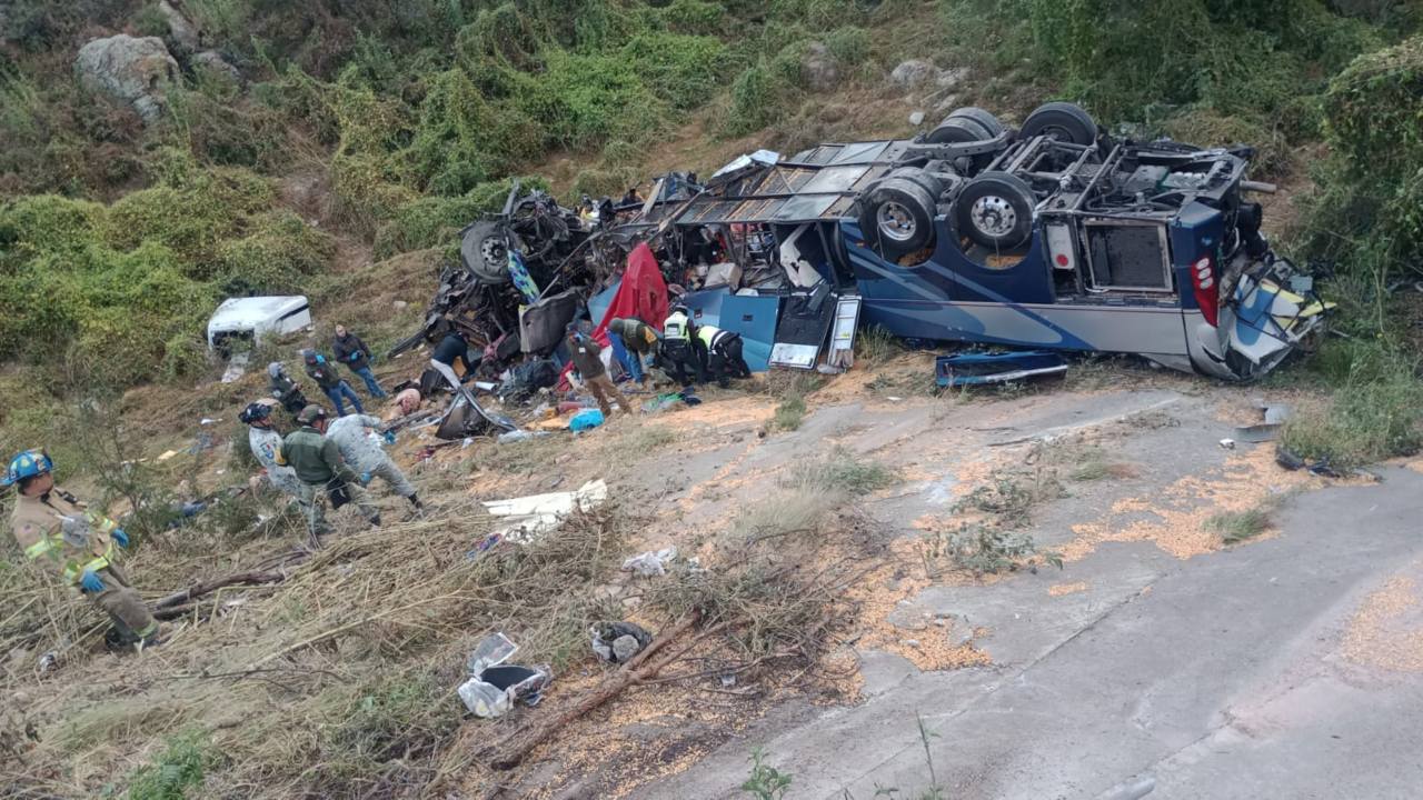 Mueren 19 personas por accidente en la Aguascalientes-Zacatecas