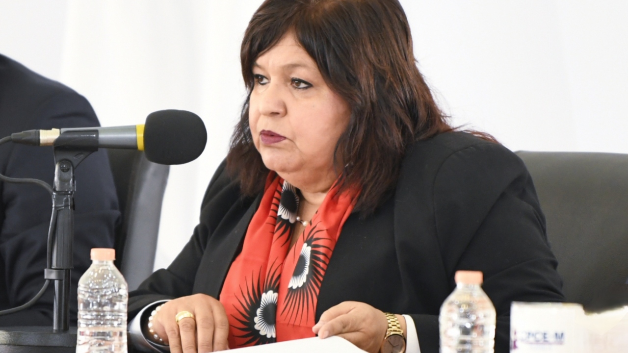 Marilyn Cote tiene 5 días para acreditar estudios o enfrentará sanciones