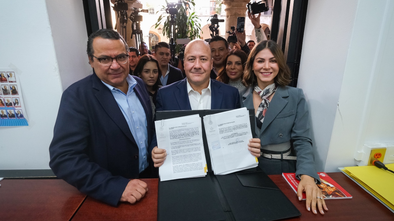 Alfaro presenta iniciativa para desvincular a Jalisco del Pacto Fiscal