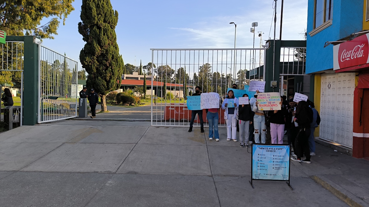 Estudiantes de la UTP exigen atención a problemas de infraestructura y seguridad