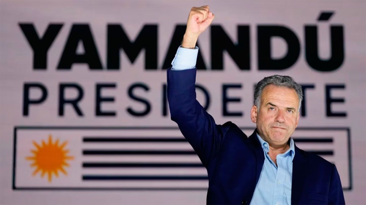 Yamandú Orsi gana la presidencia de Uruguay
