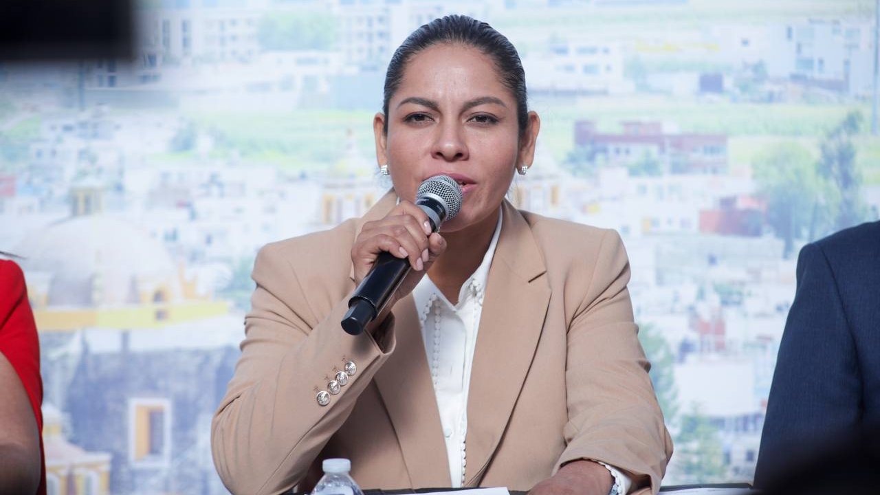 Lanza Lupita Cuautle consulta para construir el Plan Municipal