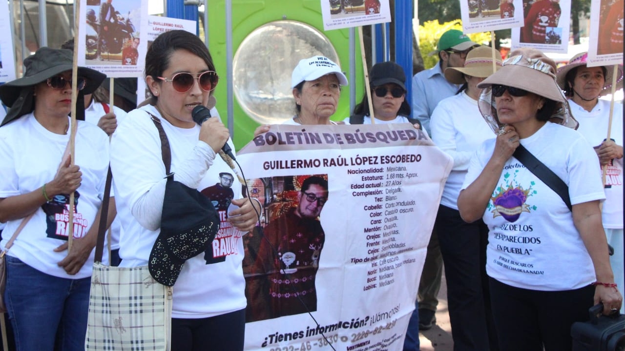 Marchan familiares por desaparición de Guillermo Raúl