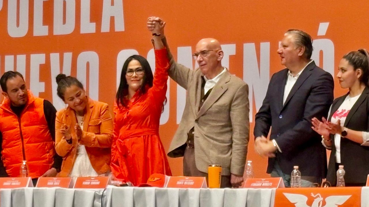 Rinde protesta Fedrha Suriano al frente de MC