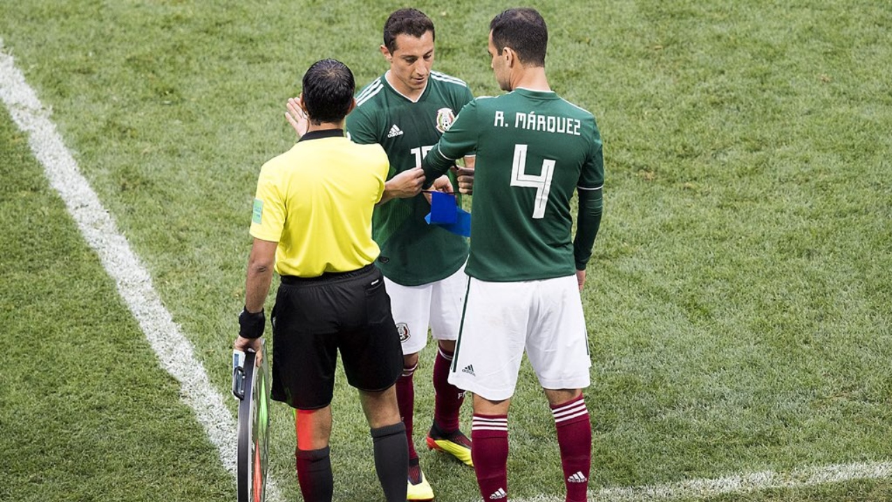 Andrés Guardado anuncia su retiro del fútbol