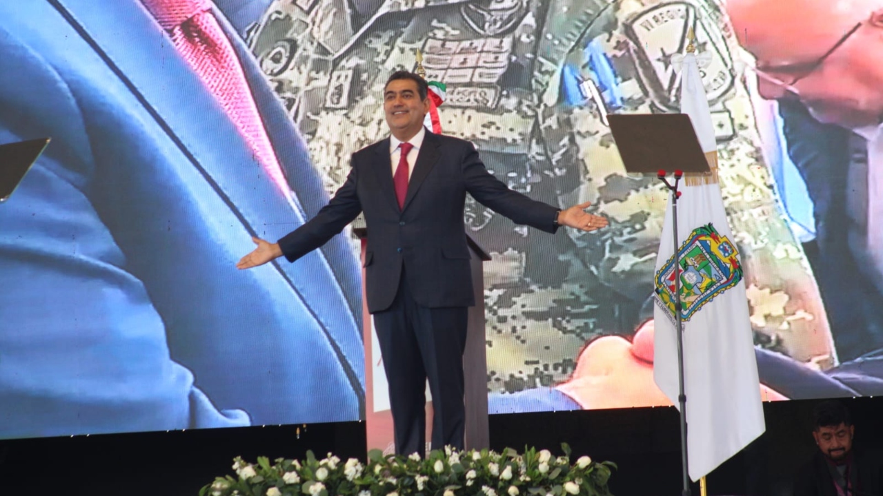 Mi gobierno se legitimó en el trabajo: Sergio Salomón