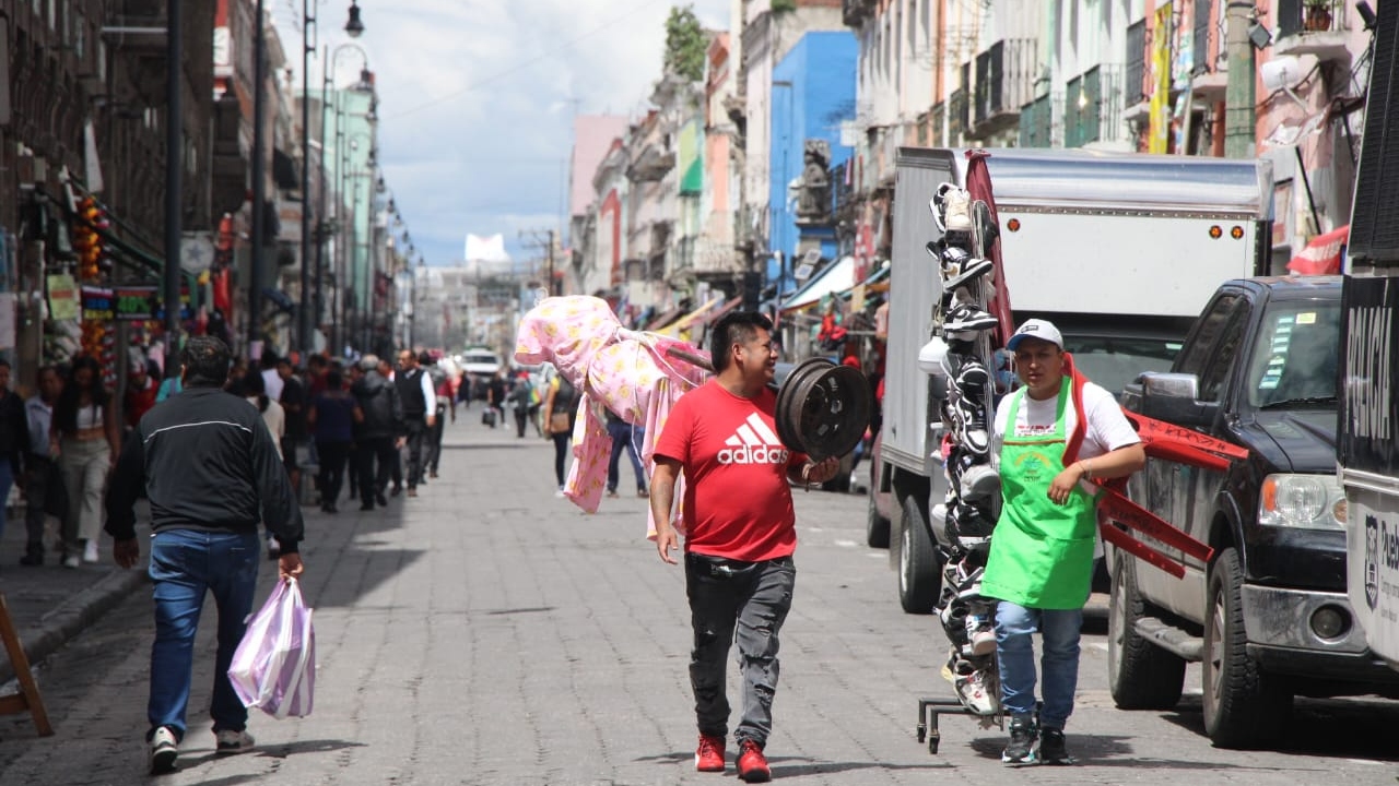 Tiene Comuna registro de 830 ambulantes en centro de Puebla