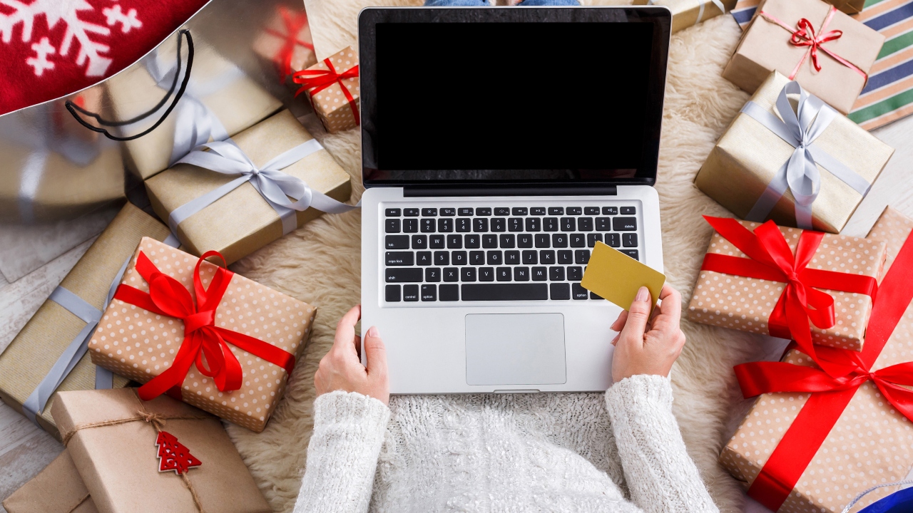 Planifica tus compras navideñas sin exceder tu presupuesto