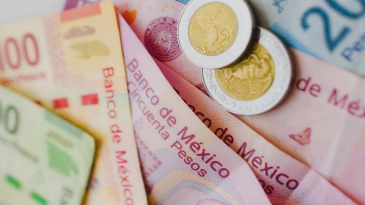 Anuncian aumento de 12% al salario mínimo para 2025