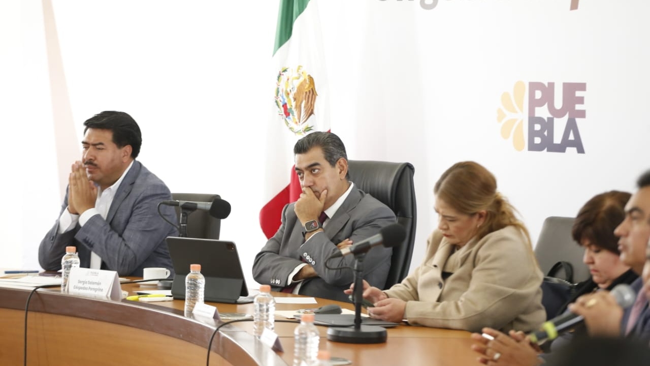 Sergio Salomón reconoce trabajo de Gilberto Higuera