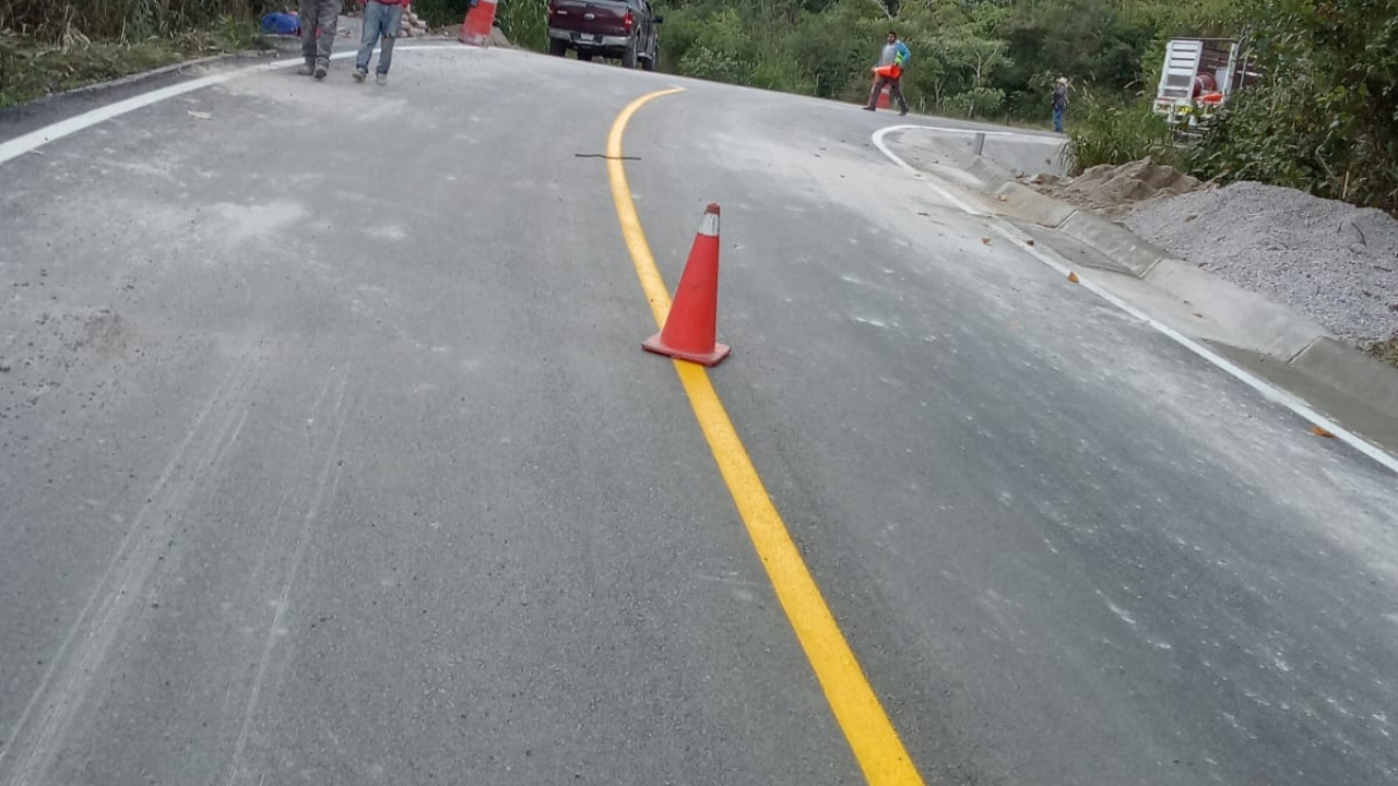 Rehabilitación de camino en Huauchinango costó 10 mdp