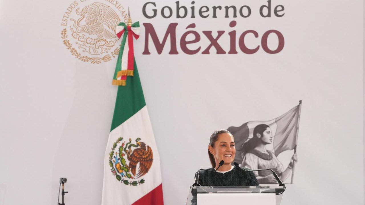 Mexicanos contribuyen a economía de EU: Sheinbaum