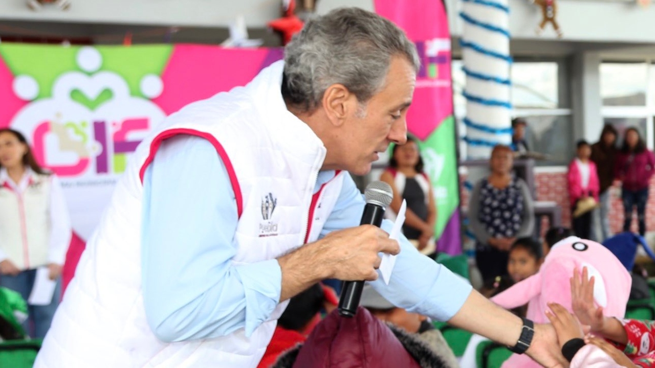 SMDIF reequipa desayunador escolar al sur de la ciudad