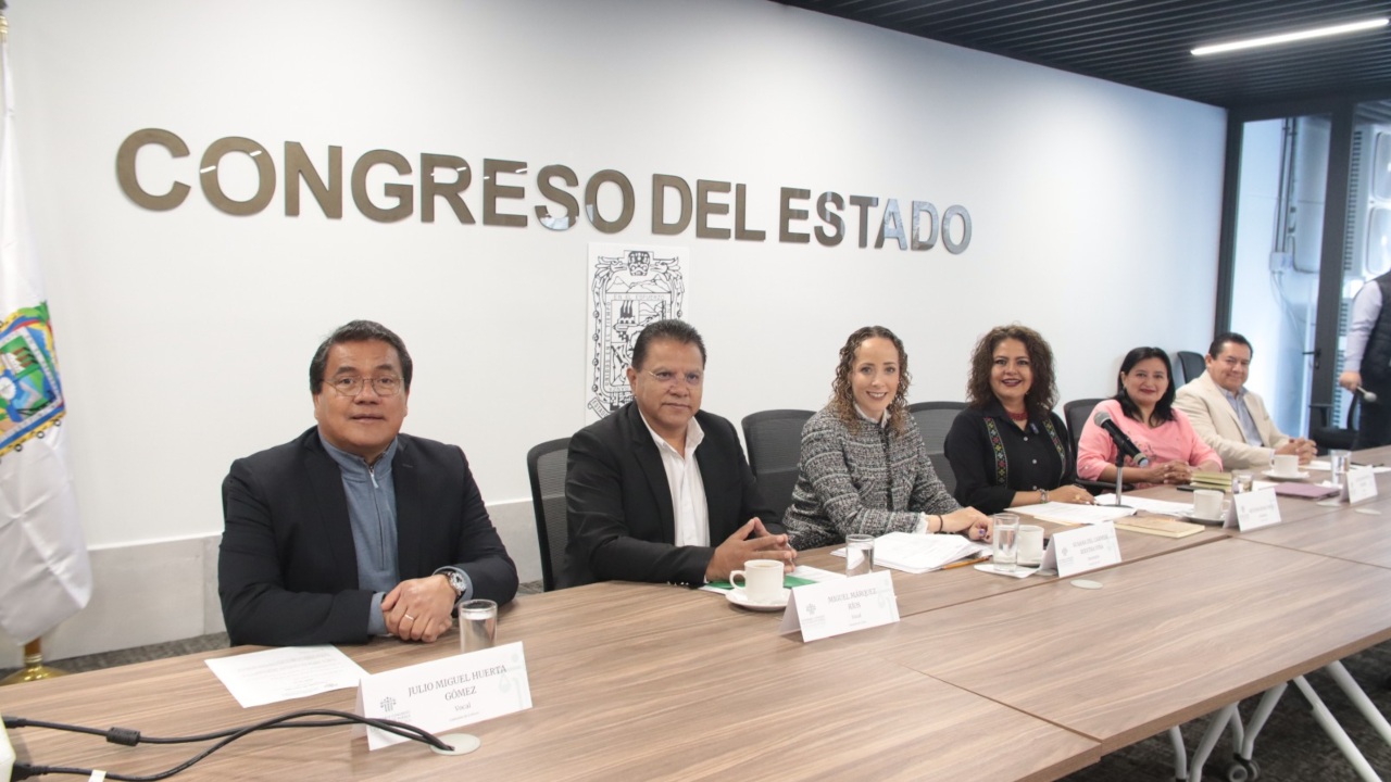Declaran 2025 año del Bicentenario de la Constitución de Puebla