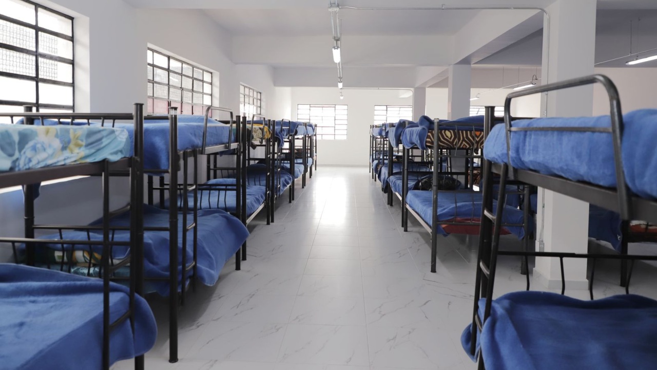 Dormitorio Municipal preparado para frente frío 24