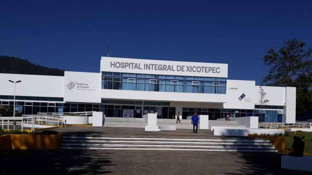 Muere médico cubano en Hospital de Xicotepec