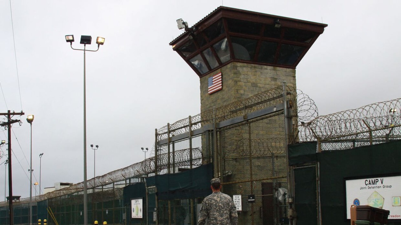 Trump ordena usar Guantánamo para inmigrantes criminales