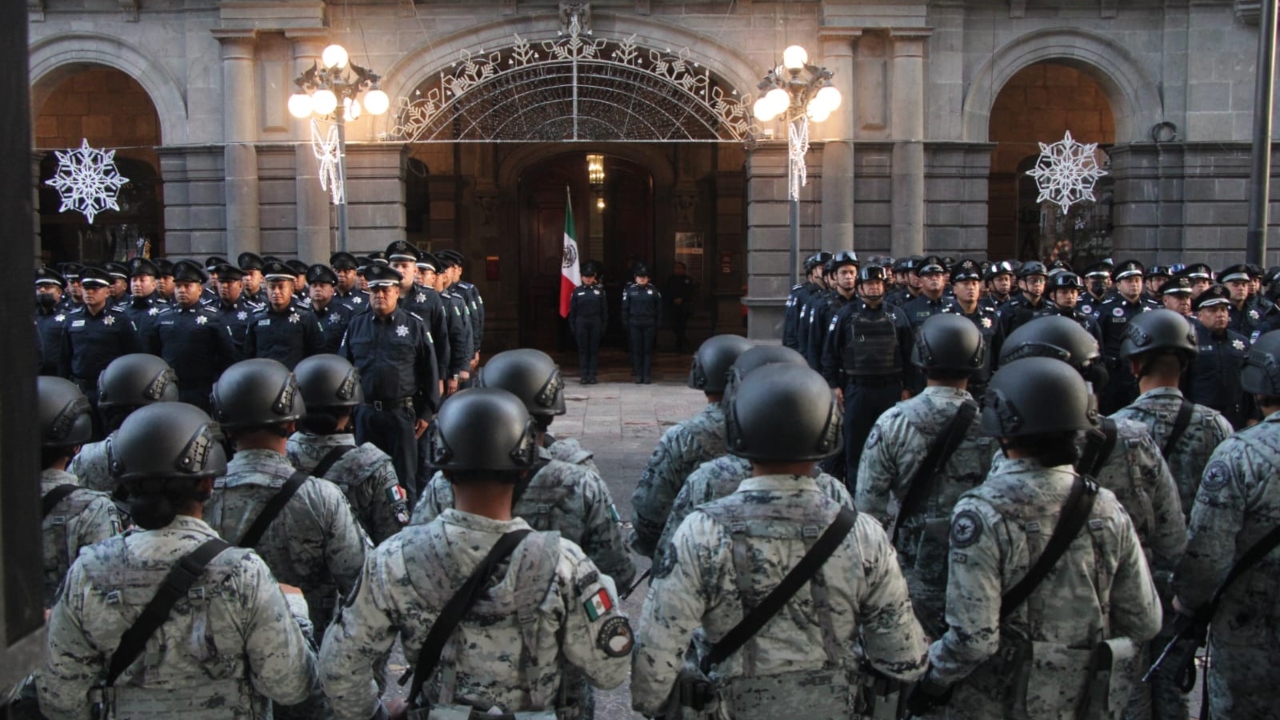 Chedraui encabeza pase de lista y honores a la bandera de la SSC  