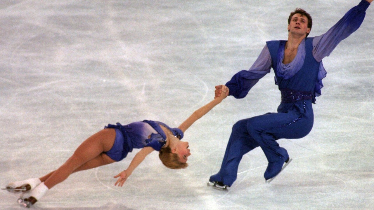Catorce patinadores, entre víctimas de accidente aéreo en EU