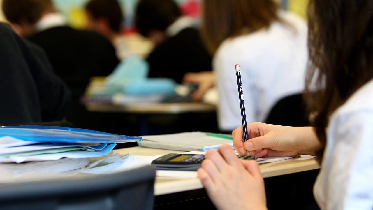 Medio superior, nivel educativo con mayor deserción en Puebla
