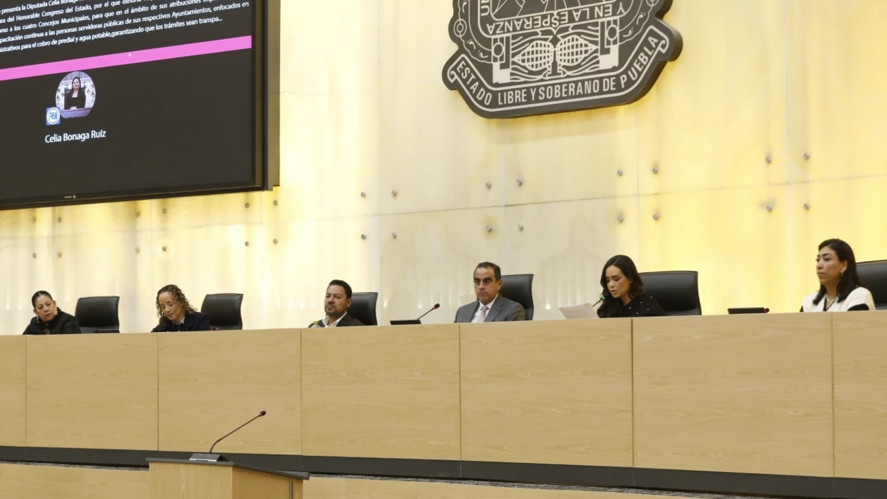 Informan al Congreso renuncias en Cabildo y FGE
