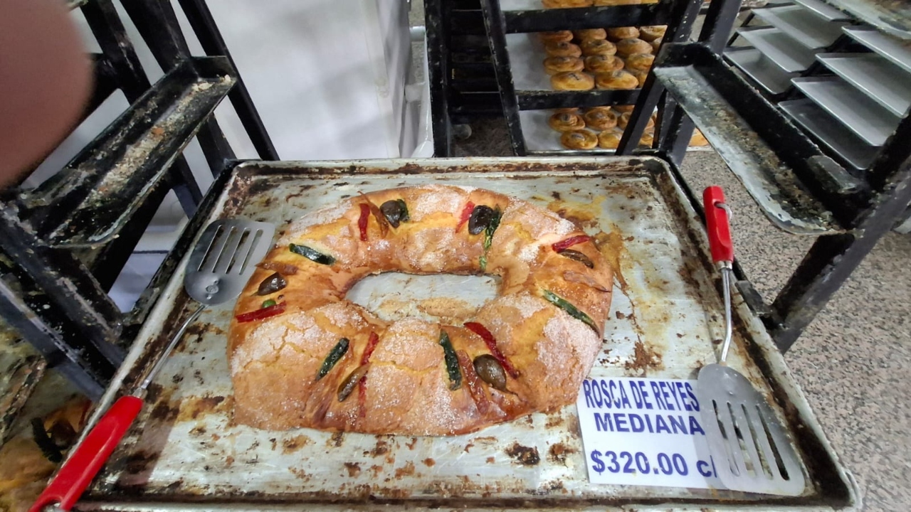 Inicia venta de Roscas de Reyes en Puebla