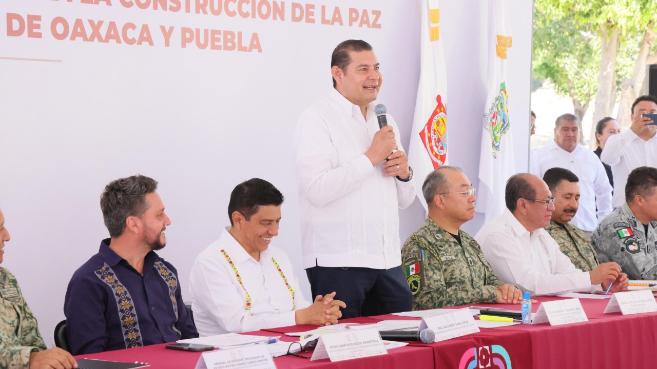 Puebla y Oaxaca firman acuerdo para fortalecer la seguridad