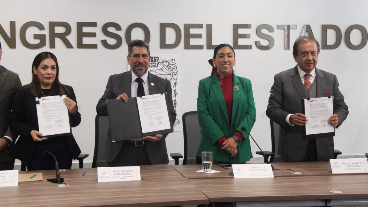 Congreso de Puebla y UMAD firman convenio de colaboración