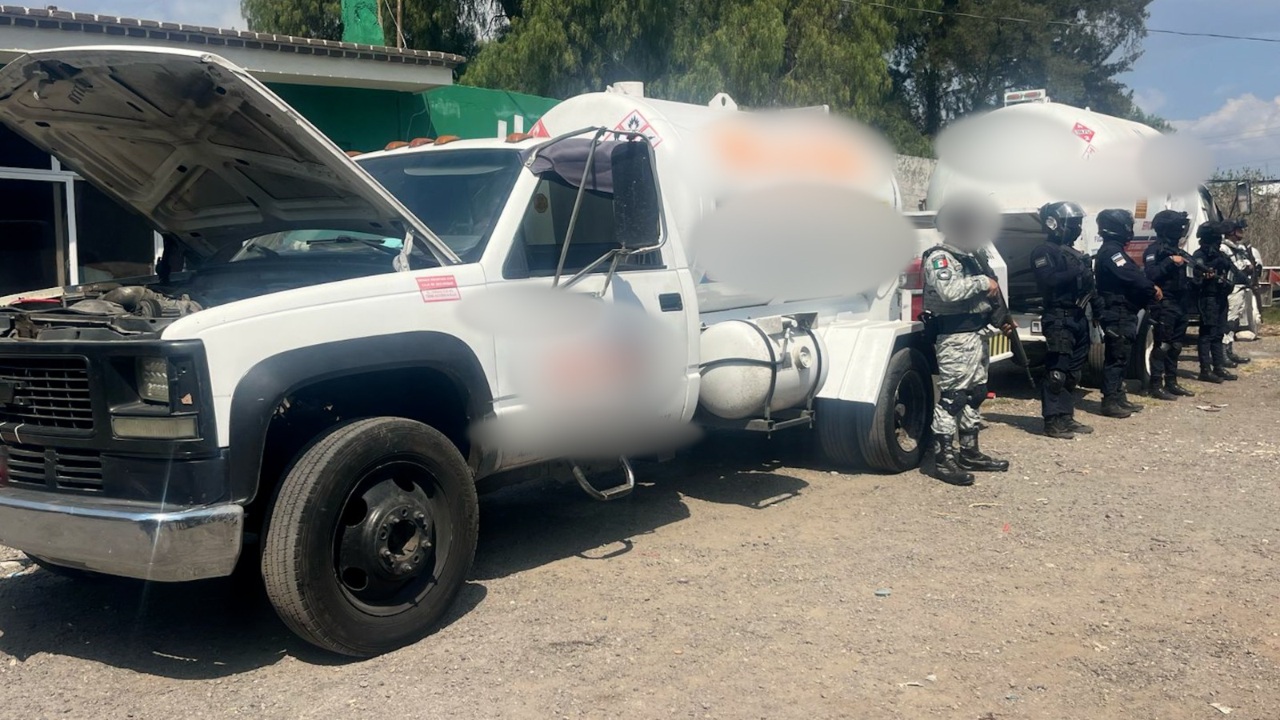 Aseguran a cinco individuos en flagrancia por robo de hidrocarburo