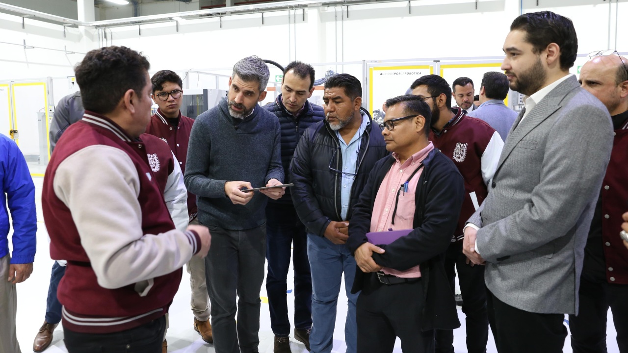 Coordinadores de Olinia visitan el CERHAN en San José Chiapa