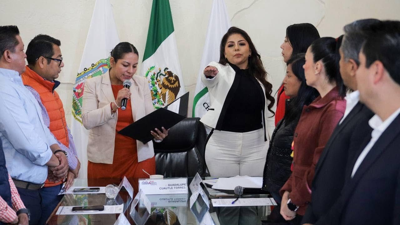 Nalleli Santos rindió protesta como nueva tesorera de San Andrés Cholula