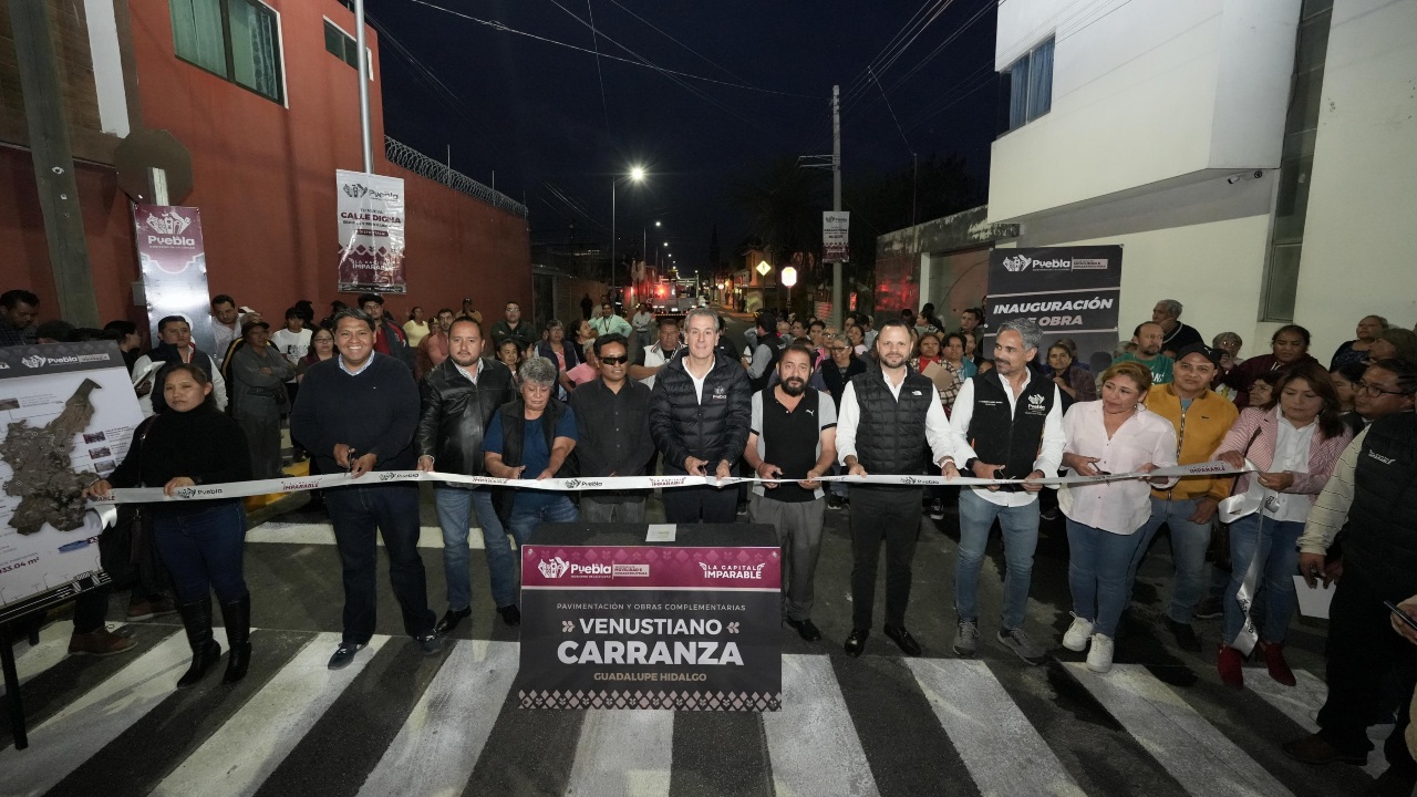 Entrega Chedraui pavimentación en la colonia Guadalupe Hidalgo