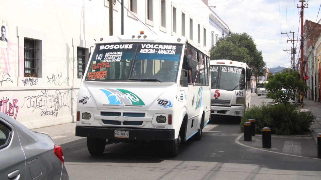 Condiciones laborales de choferes del transporte público, sin mejorar