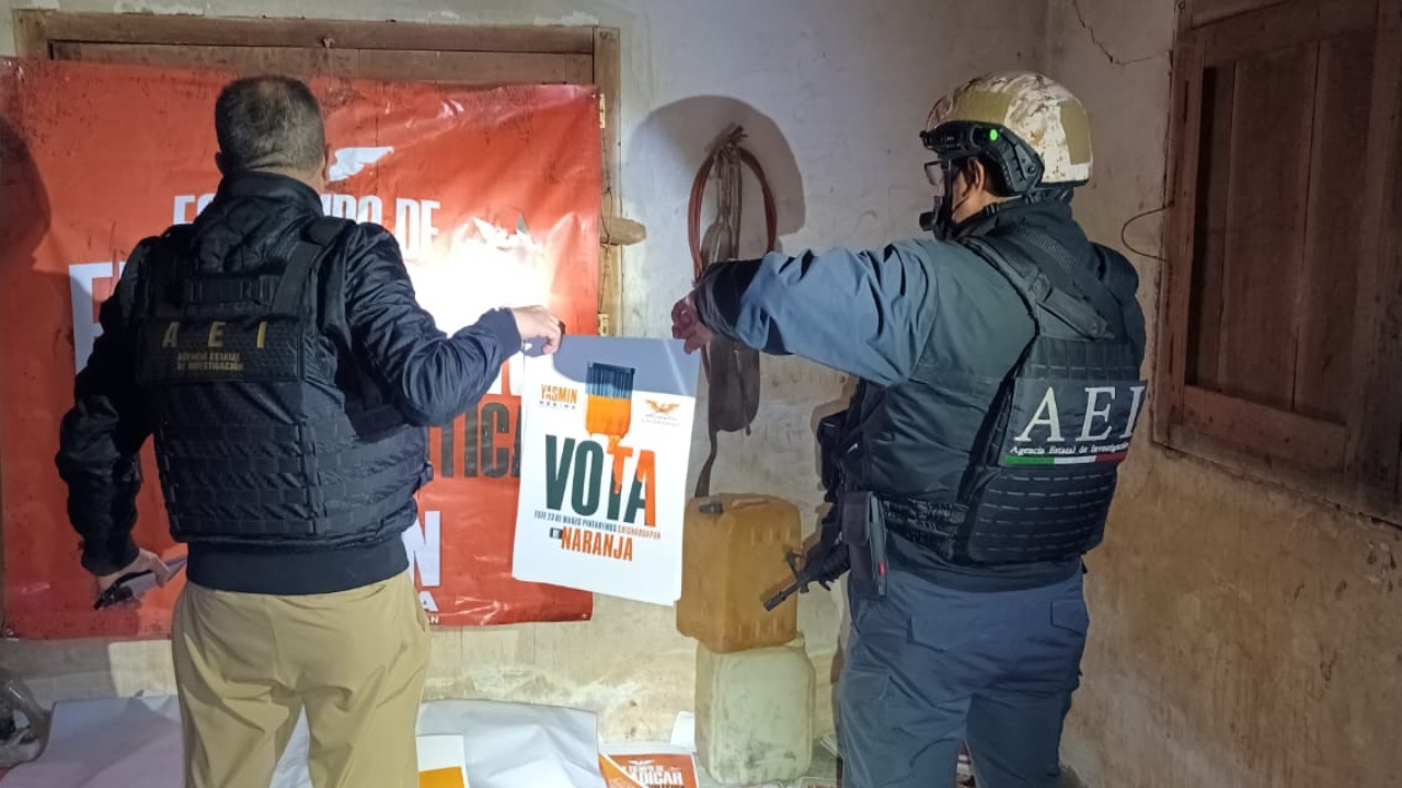 Chignahuapan: en cateo hallan propaganda de Yasmín Medina, esposa del abogado de \"El Moco\"