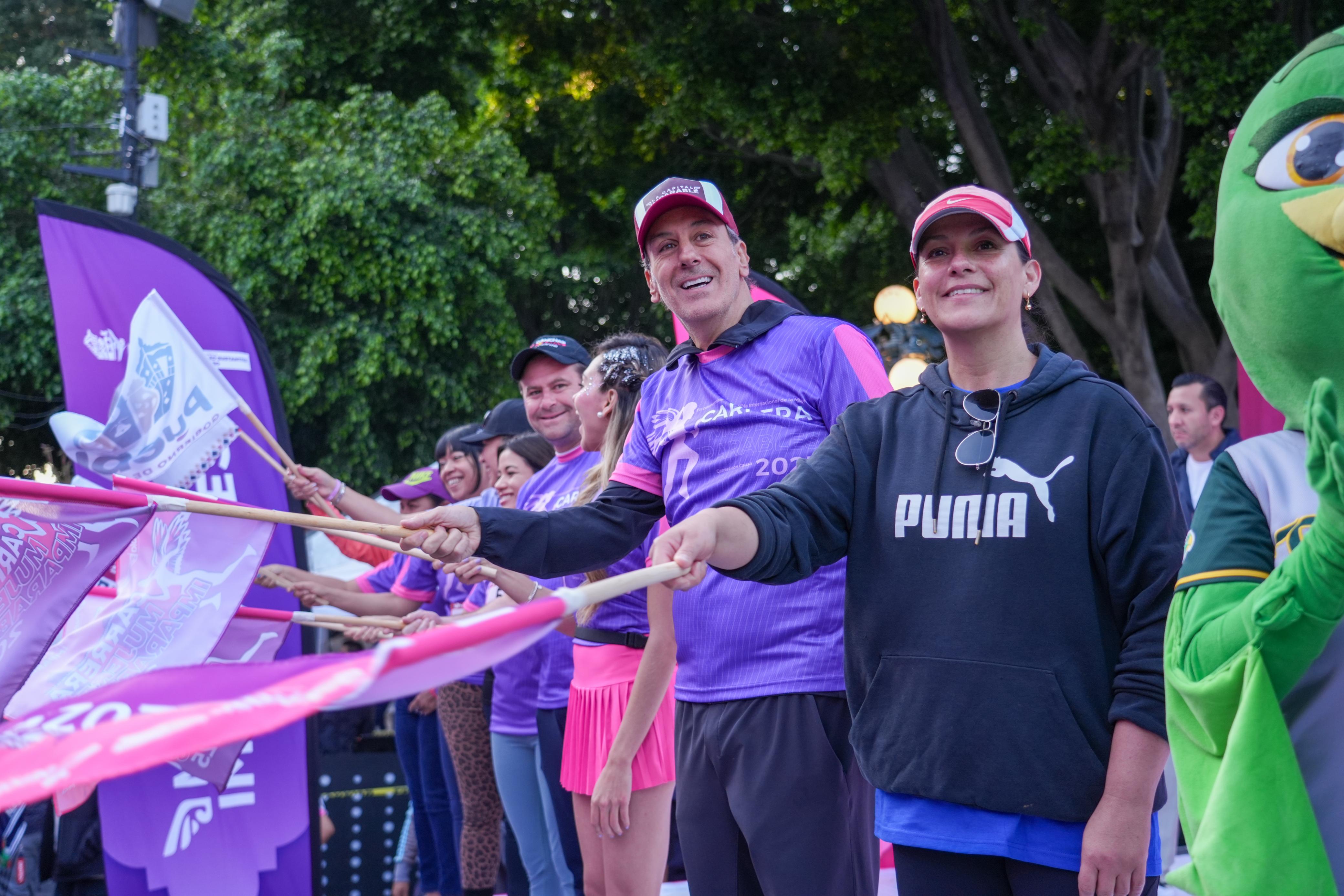 Gobierno de la Ciudad Impulsa la Equidad de Género con Carrera Mujeres Imparables