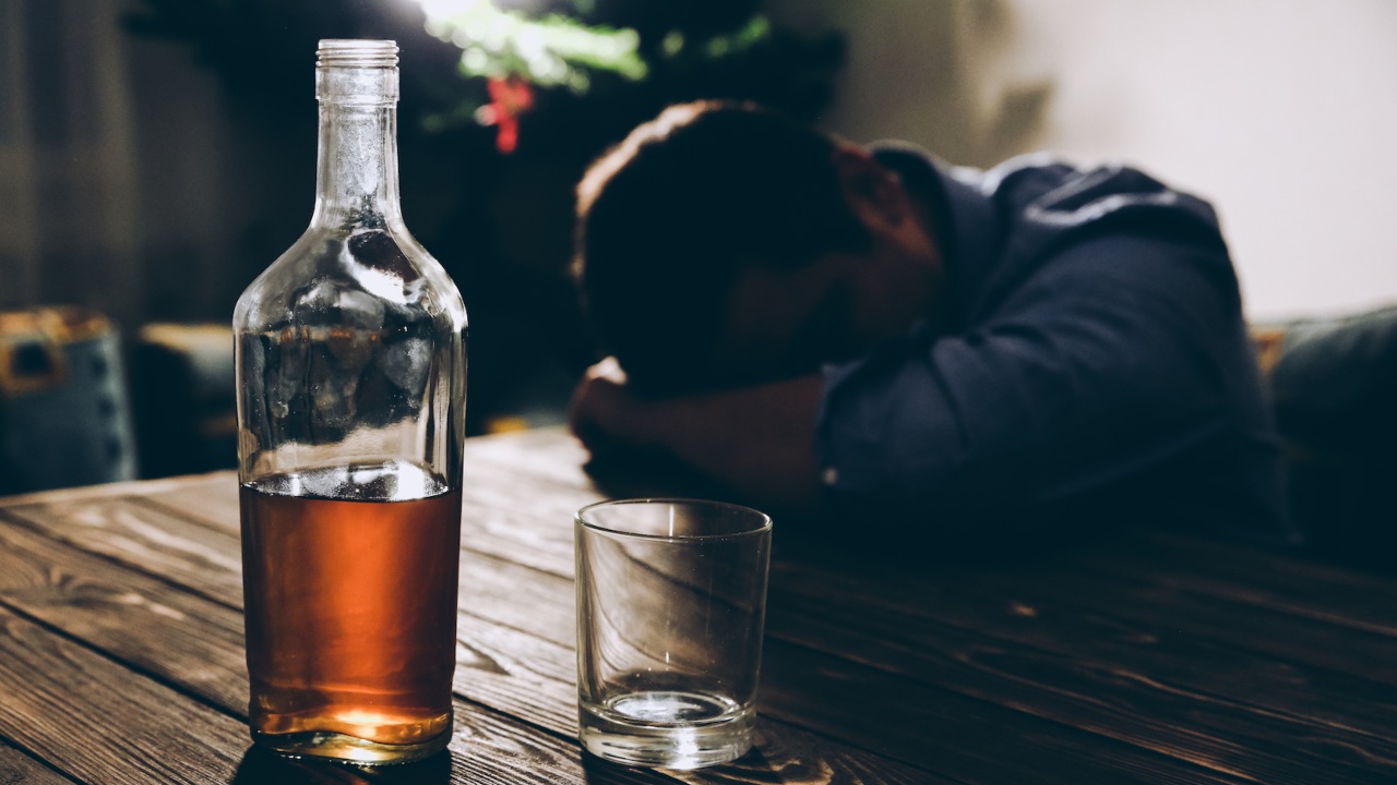¡Ojo! Esto causa el consumo de alcohol y drogas  