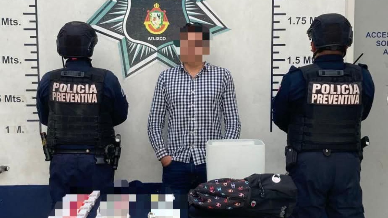 Detienen a trabajador del IMSS en Atlixco por robo de fármacos