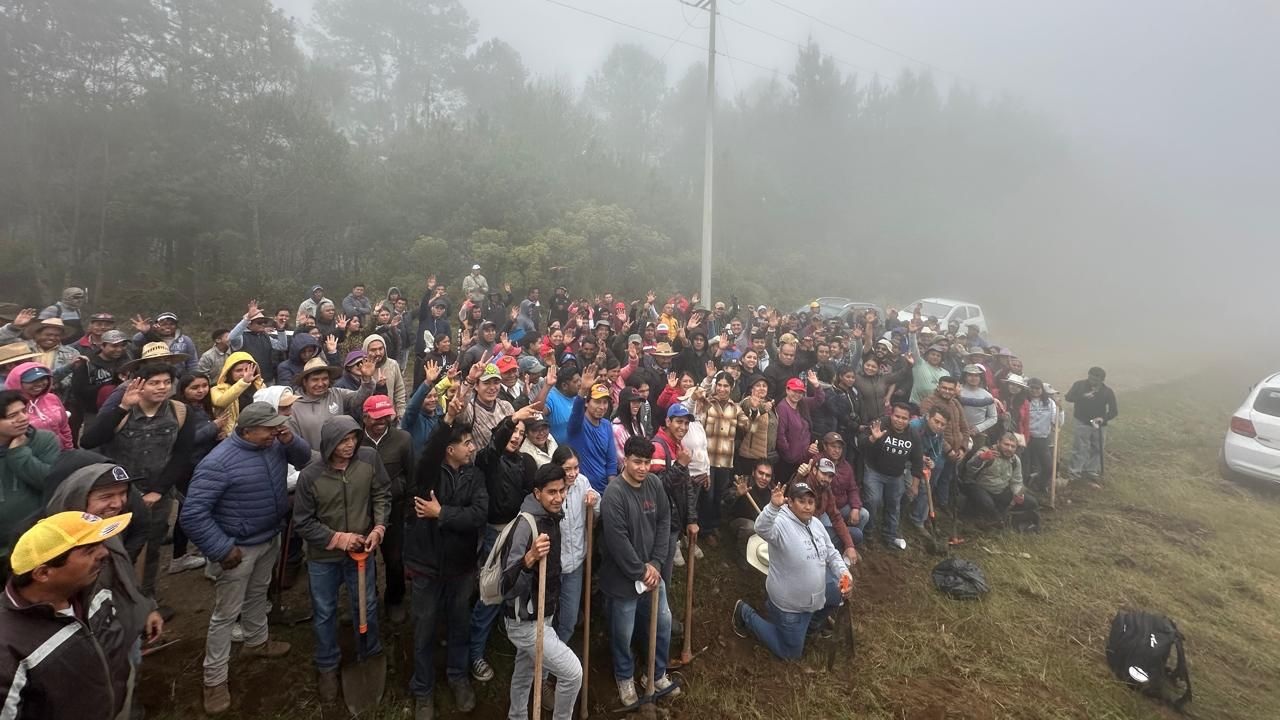 Fomenta SEDIF la participación comunitaria con tequio y mayordomía
