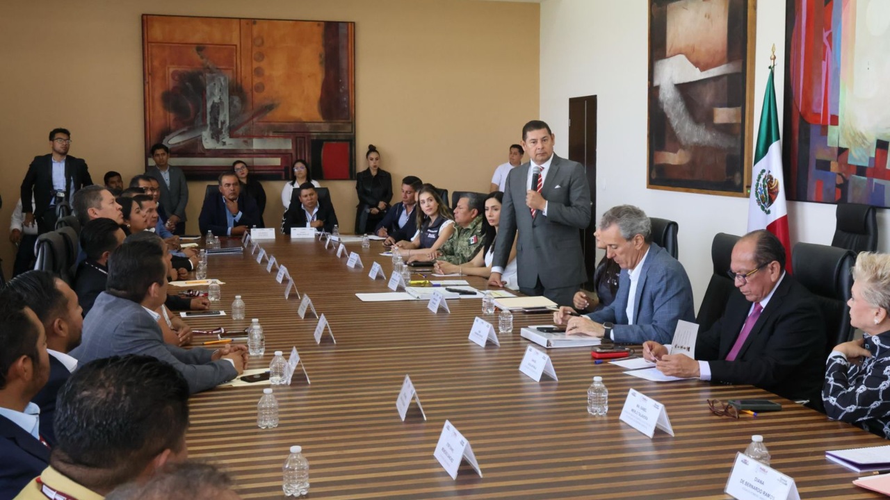 Gobierno estatal trabaja para fortalecer el desarrollo de Juntas Auxiliares  