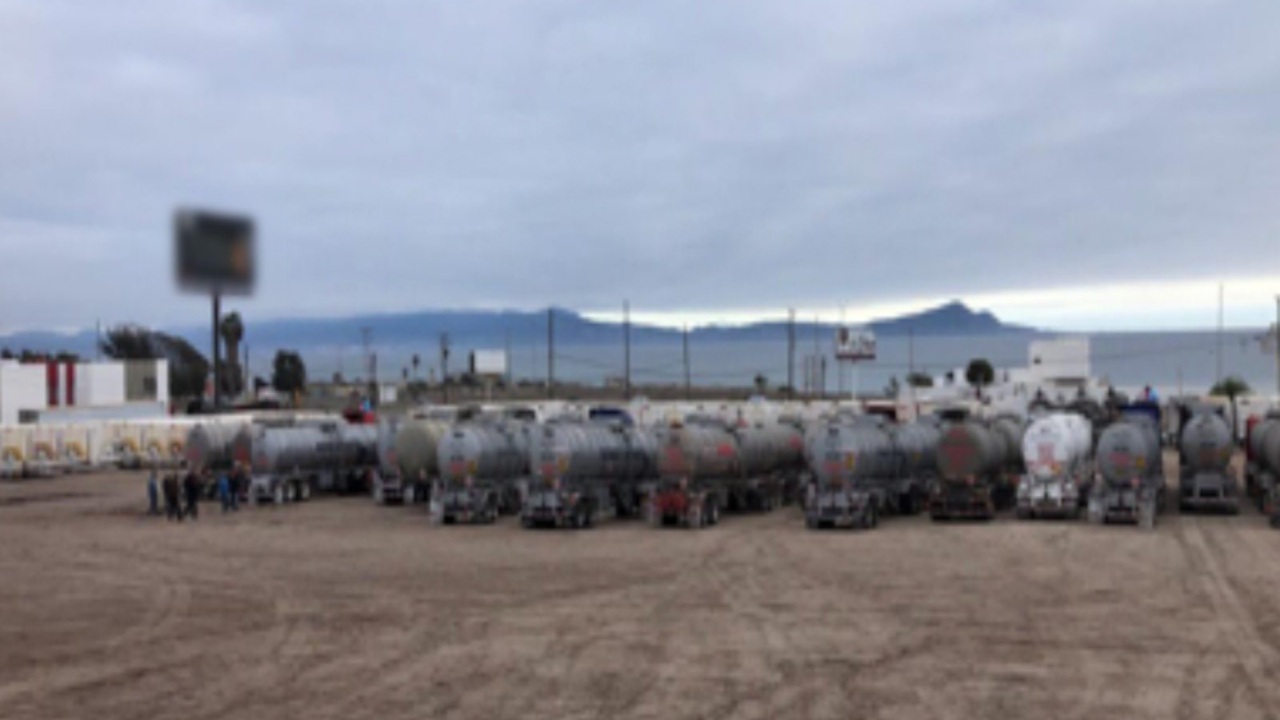 Aseguran casi 8 millones de litros de hidrocarburo en Ensenada, Baja California