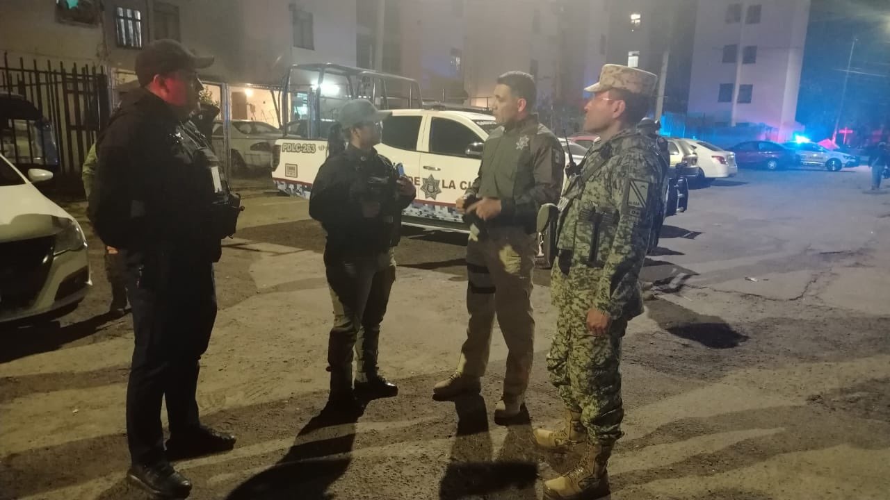 Un muerto y tres heridos deja balacera en Bosques de San Sebastián
