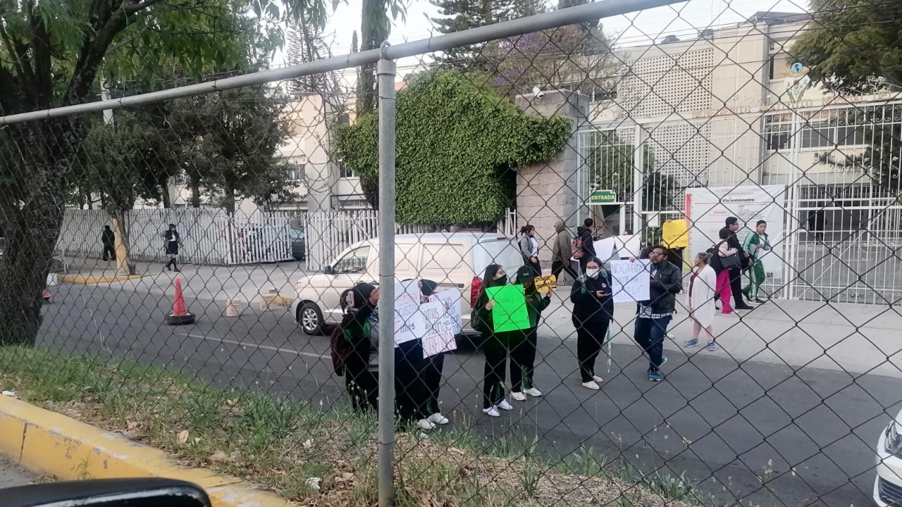 Separan a directora del BINE tras protesta